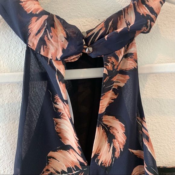 ASTR Navy Floral Mini Dress - Picture 5 of 6